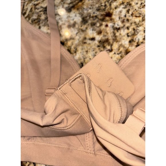 NWT-SKIMS Fits Everybody Crossover Bralette/Color Clay/ Size 4XL/BR-TRI-0235 - Picture 7 of 8